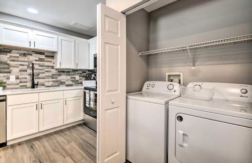 Airy Townhome Close to Kayaking and Boating! - Foto 12