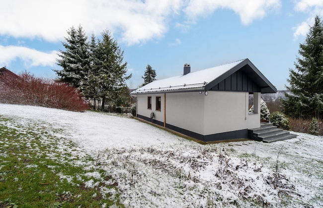 Holiday Home in Suhl Near Rennsteig Trail - Foto 1