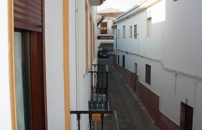 Apartamentos El Burgo - Photo 17