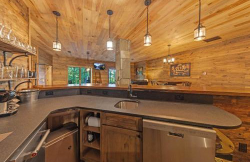 Our Place to Paws 4 Bd Lux Blue Ridge Mnt Cabin - Photo 33