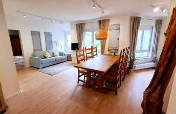 Wunderschöne und zentrumsnahe Ferienwohnung 75 qm - Foto 2