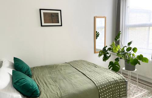 London Serviced Accommodation near Tottenham Hotspurs Football Stadium Great for Contractors - Foto 5