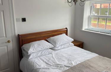 Grammar School Yard Four Bedroom Free Parking - Foto 6