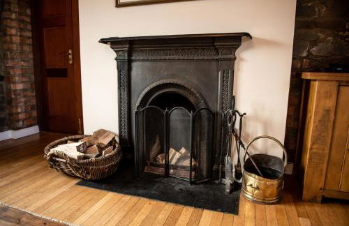 5 Star Romantic Rose Cottage with Roll-Top Bath - Foto 15