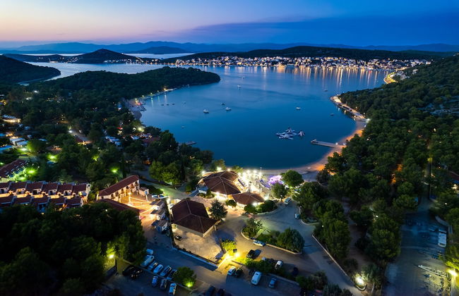 Camping Jezera Lovišća - Photo 37