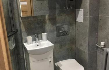 Apartament Błogi Sen- komfortowy nocleg w sercu Bytomia - Foto 19