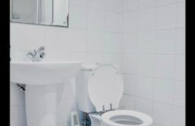 The Comfort Hub - Leeds Train Station - Foto 17