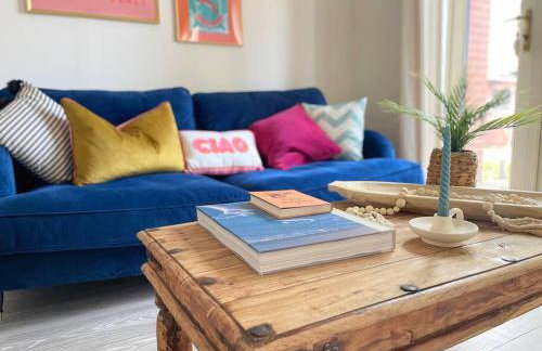 Artistic, Bright & Spacious 3 Bedroom Home - Foto 57