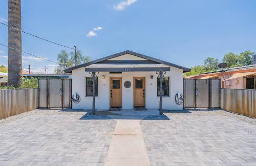 Downtown Bungalow -Duplex - EV Charger - Foto 69