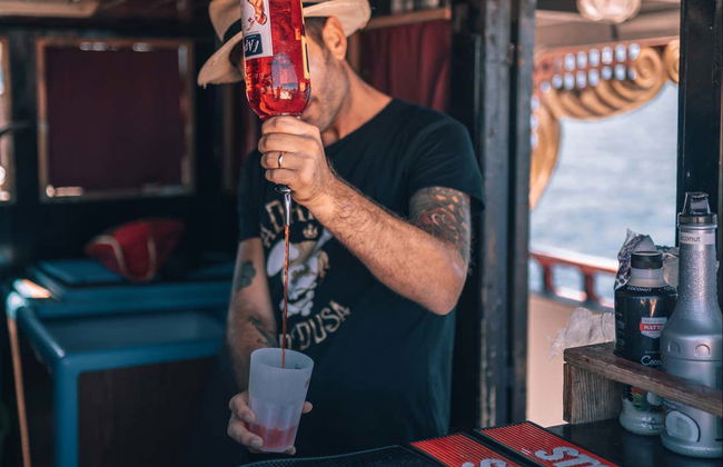 Passeio de barco pirata por Lampedusa - Foto 7