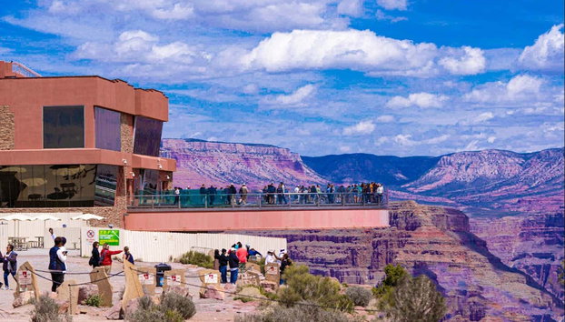 Excursion en hélicoptère au Grand Canyon - Photo 4, Le point de vue de Skywalk
