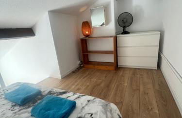 Lovely studio perfect for couples close to beach - Foto 16