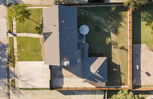 Lewisville Estate - Spacious 5BR w Game Room - Foto 44