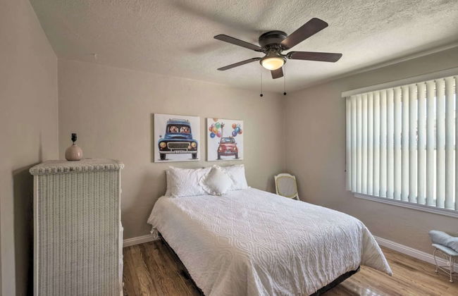 Bakersfield City Home w Patio and Garden - Photo 2