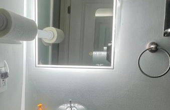 Tiny Home Hot Tub Privacy Fence Fire Pit Peaceful Neighborhood near Bogue Chitto State Park - Foto 11