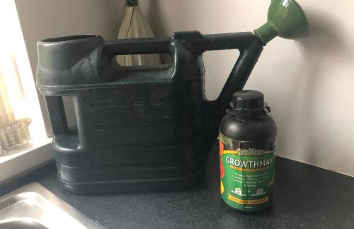 PondeROSEa Cottage Free Gated Parking M1 & City location, wood stove - Foto 2