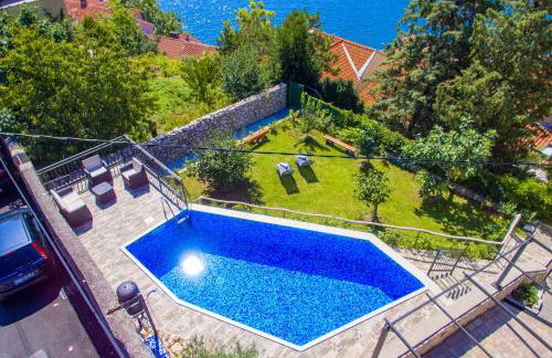 Villa Volcera - Photo 13