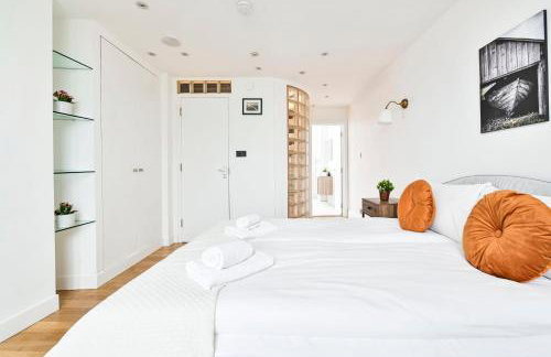 Light and Airy Central London Apartment - Foto 15