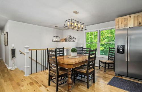 Family-Friendly 3BR Home w Bunk Room & Yard - Photo 34