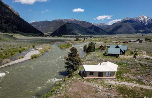 Quaint Vacation Rental with Madison River Views near Yellowstone in Southwest Montana - Foto 7