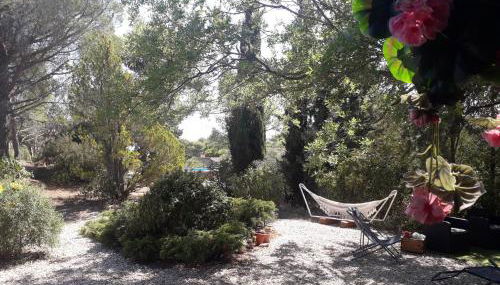 LES CIGALINES Chalet au calme - Foto 1, Garden, Garden view