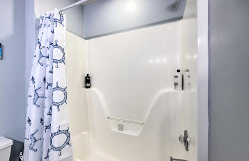 Lakefront Eatonton Home Boat Dock and Fire Pit - Foto 22