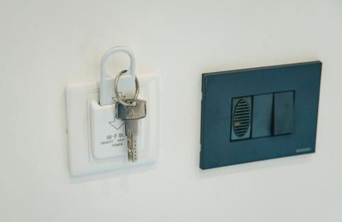 Chloe Rooms - Photo 18