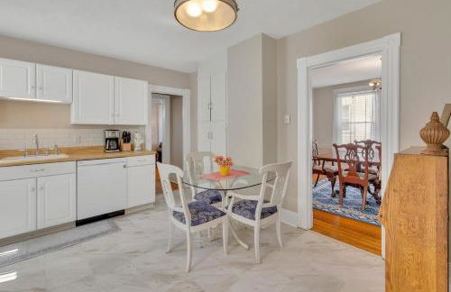 Charming New England Home in West Hartford Center - Foto 7