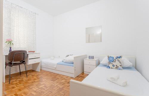 Apartments Lara - Photo 43