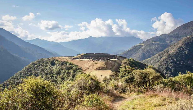 Vitcos, entre las montañas Apus