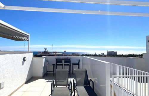 Lujoso Ático en Flamenca Village! - Photo 20