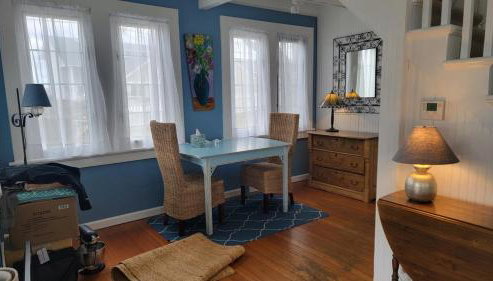 Enchanted Cottage 1 block to beach - Foto 3