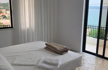 Cloudberry - Photo 9