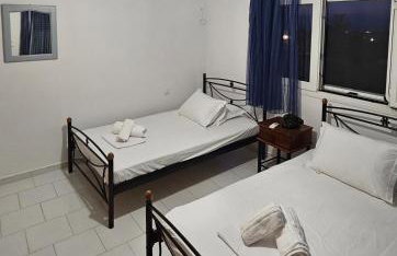 Grace and Harmony of Ancient Corinth - Foto 10