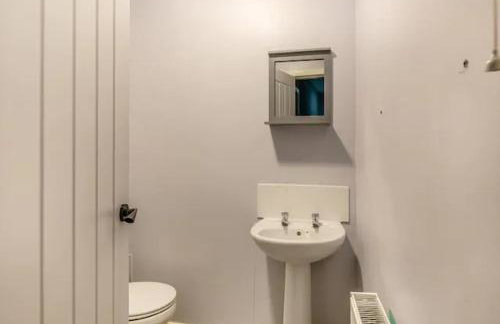 Townhouse Apartment 3 Bedroom High St Montrose - Foto 16