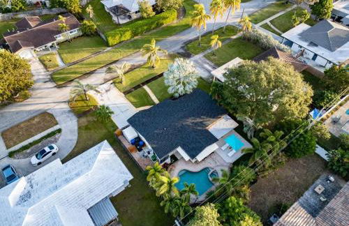 Tropical Getaway - Heated Pool & Patio Retreat - Foto 57