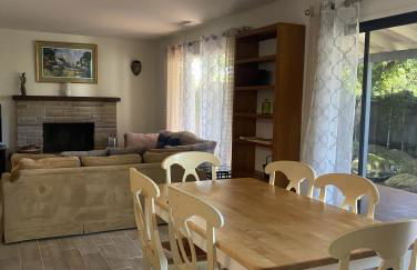 La Mesa House, a large modern home - Foto 17