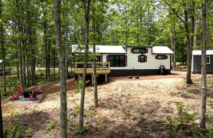 Peaceful Mountain Tiny Home with Breathtaking Valley Views & Fireplace Near Lookout Mountain, Menlo GA - Foto 38