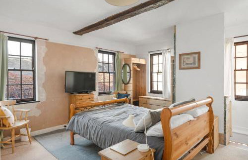 Grade II Listed Cottage in Central Taunton - Photo 5