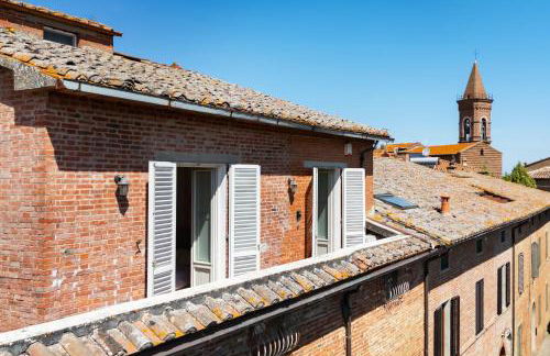 16th Century Townhouse, Large Garden Near Lake, Tuscany and Umbria - Sleeps 18 - Foto 44