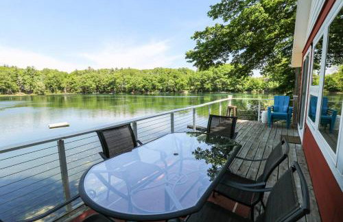 Bryan Lake Oasis in Downtown Lake Ann - Foto 4