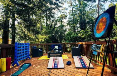 Spacious 4BR House Sleeps 9 Outdoor Lounge with Fire Pit plus Games - Foto 17