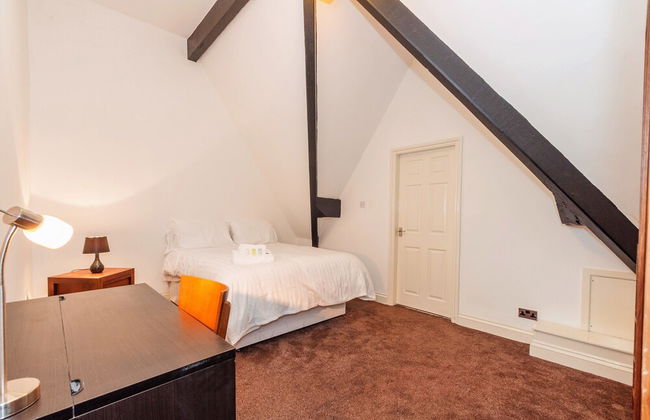 Tokyo Apartments - Photo 8