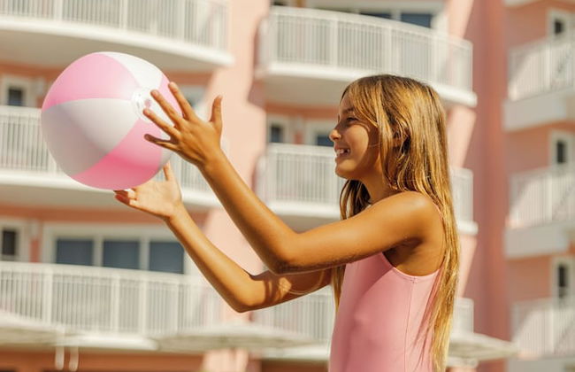 Beach House Suites by the Don CeSar - Photo 21