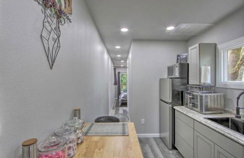 Unique Container Studio with Deck and Fire Pit! - Foto 8