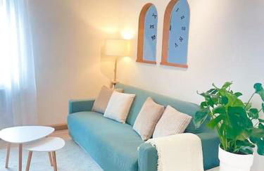 MEGHA Living - 2 Zimmer Appartments mit Küche - Zentral - Foto 8