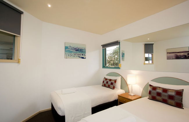 PierView Apartments - Photo 3