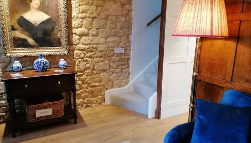 Merriman Cottage - Photo 4