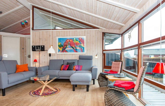 7 Person Holiday Home in Sjolund - Foto 2