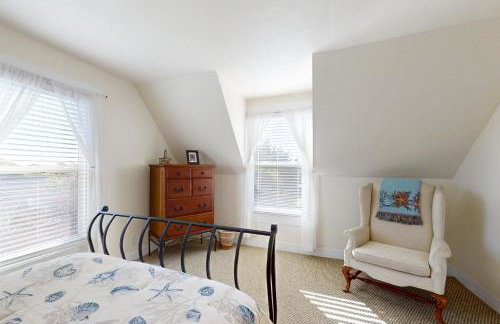 Large Oceanfront Bluff Home - Hot Tub Kids Room - Foto 21